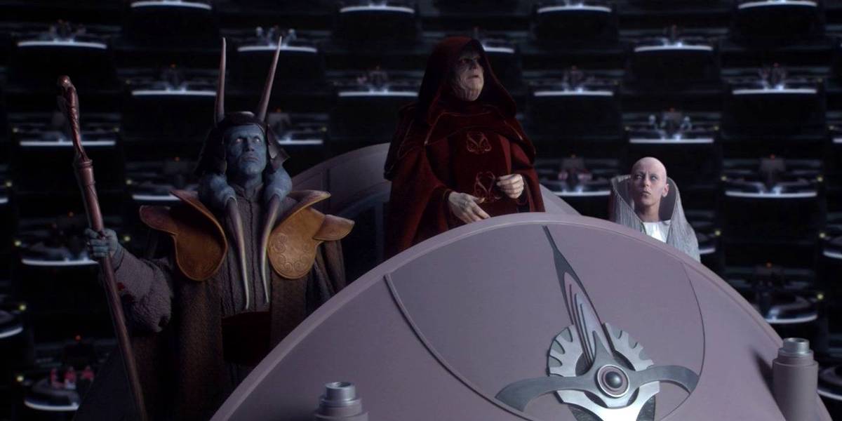 Star Wars: Why Did It Take Palpatine Nearly 20 Years To Shut Down The Senate?