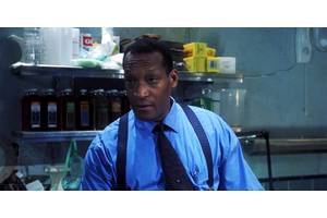 Final Destination Actually Shows Death In 2 Scenes (& It's Not Tony Todd)