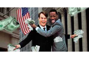 Why Eddie Murphy & Dan Akroyd's 1983 Movie With 89% RT Score Is Considered A Wall Street Classic Explained By Expert
