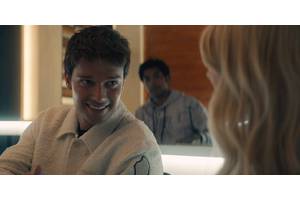 Patrick Schwarzenegger's The White Lotus Role Continues His Big Career Trend & Hints At A Big Twist