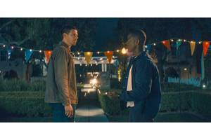 Paradise's Population Reveal Hints At A Very Dark Ending For The Hulu Show