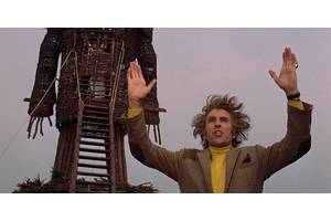 "Pretty Desperate": Why Christopher Lee Didn't Like Nicolas Cage's Wicker Man Remake