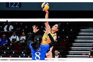 FEU beats Ateneo, boosts semis bid in UAAP women's volleyball