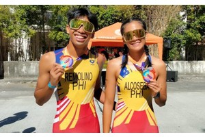 Cebuanos Remolino, Alcoseba keep Nat'l Age Group Triathlon titles