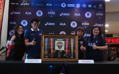 <p><strong>LAUNCHING. </strong>The 3rd Asics Rock ‘n’ Roll Running Series Manila presented by AIA is launched during the Philippine Sportswriters Association (PSA) Forum at the Robinson’s Place Manila in Ermita on Tuesday (Nov. 19, 2024). Photo shows (from left) Rustica Faith So, Asics senior brand communications executive; Manila Vice Mayor Yul Servo; Princess Galura, general manager and regional director of the organizing Ironman Group Philippines; and Melissa Henson, AIA Phils. chief marketing officer, with the medals for the podium finishers. <em>(PNA photo by Jean Malanum) </em></p>