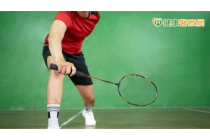 膝蓋十字韌帶重建術後免護具　中年熱血羽球手輕鬆復原返球場