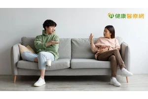 別讓無意識的舉動悄悄破壞人際關係　心理師教你3面向自我檢視