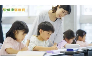 怕輸在起跑點？　兒盟調查：近8成台灣家長陷育兒焦慮