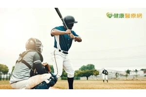 全台瘋棒球！醫提醒運動傷害分「2類」　享受運動也要小心別掛彩