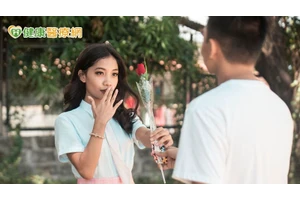 節慶氛圍激發青少年想戀愛　專家提「3不1要」舒緩緊張親子關係