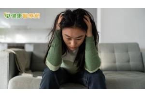 家有憂鬱、叛逆青少年？　「心理諮商」幫孩子說出來！