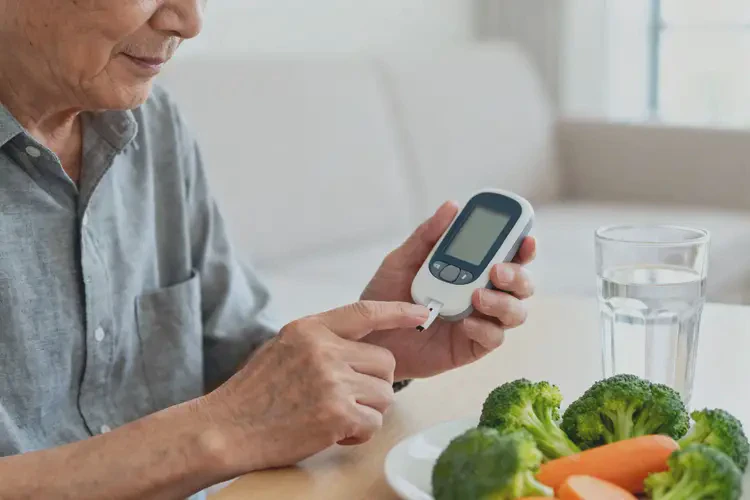 老年人早上空腹血糖5点0是怎么回事(图2)