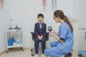 青少年早上血糖19.7是糖尿病吗