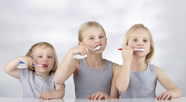 5个口腔卫生常识,能极大改善你的健康,但80%的人都不知道 -第3张图片-就爱百科 5个口腔卫生常识,能极大改善你的健康,但80%的人都不知道 -第3张图片-就爱百科