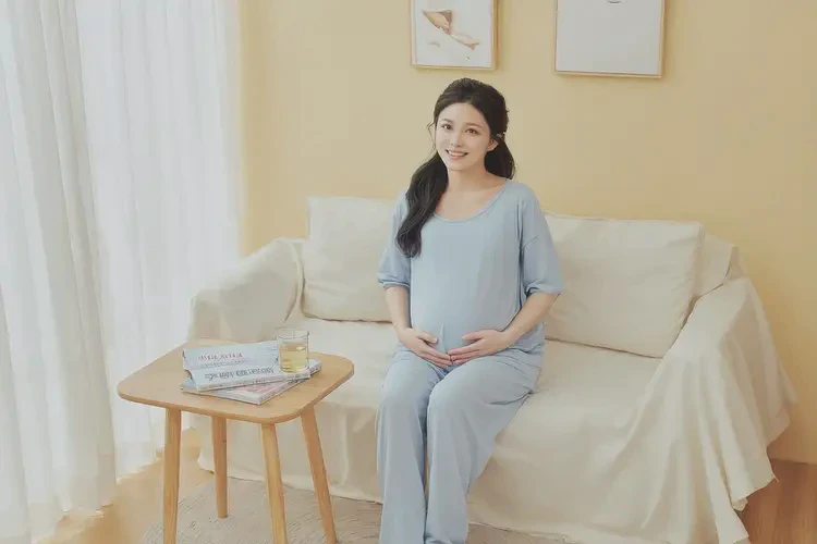 孕25周6天胎心114正常吗(图1)