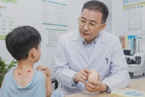 少儿屁股起湿疹不管它会自己自愈吗