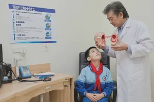 小学生肚子偶尔长湿疹能不能彻底自愈