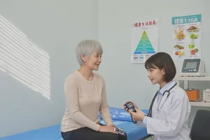 更年期女性下午血糖11.8是糖尿病吗