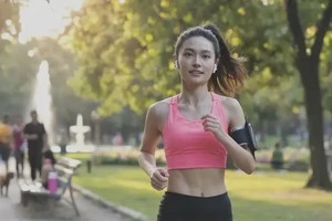 女性早上血糖22.4是糖尿病吗