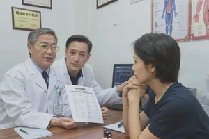 儿童晚上血糖25.8是糖尿病吗