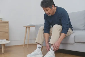 男性脚上经常起湿疹可以彻底自愈吗