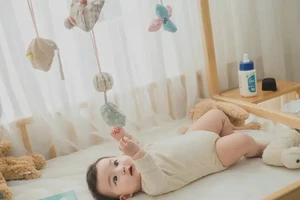 宝宝大腿上出湿疹可不可以根治