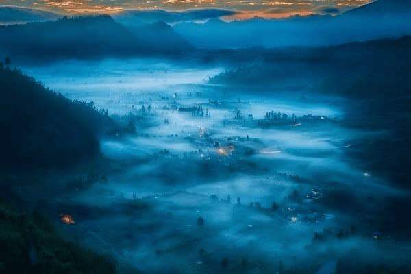 喉咙痒一到晚上就咳嗽怎么回事，喉咙痒一到晚上就咳嗽怎么回事吃什么药